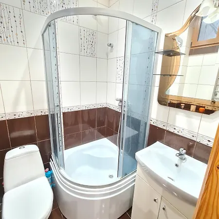 5хв від жд вокзалу