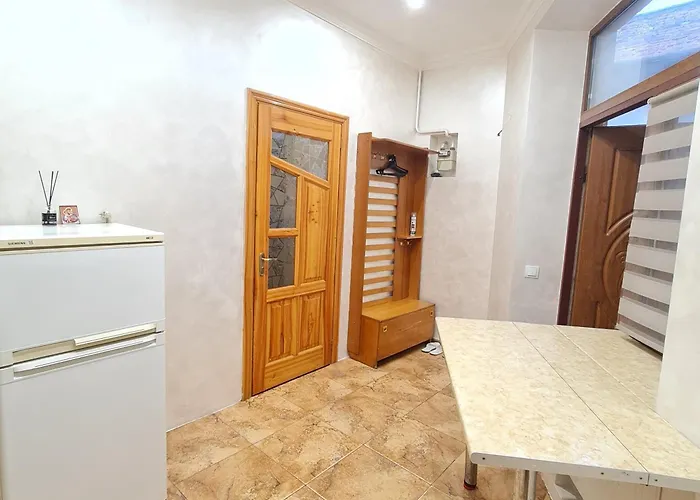 5хв від жд вокзалу * לבוב